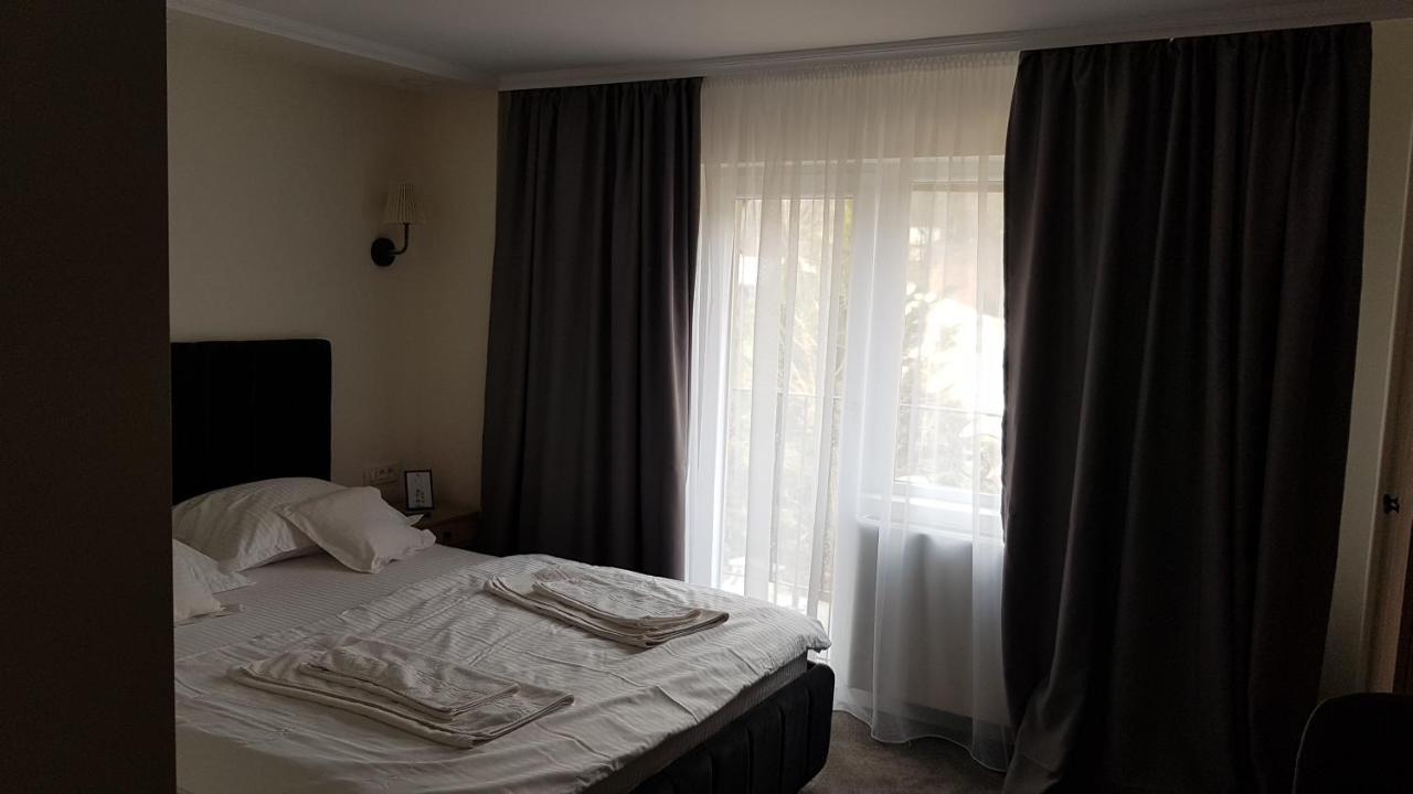 Pensiunea Ana Maria Băile Felix Exteriör bild